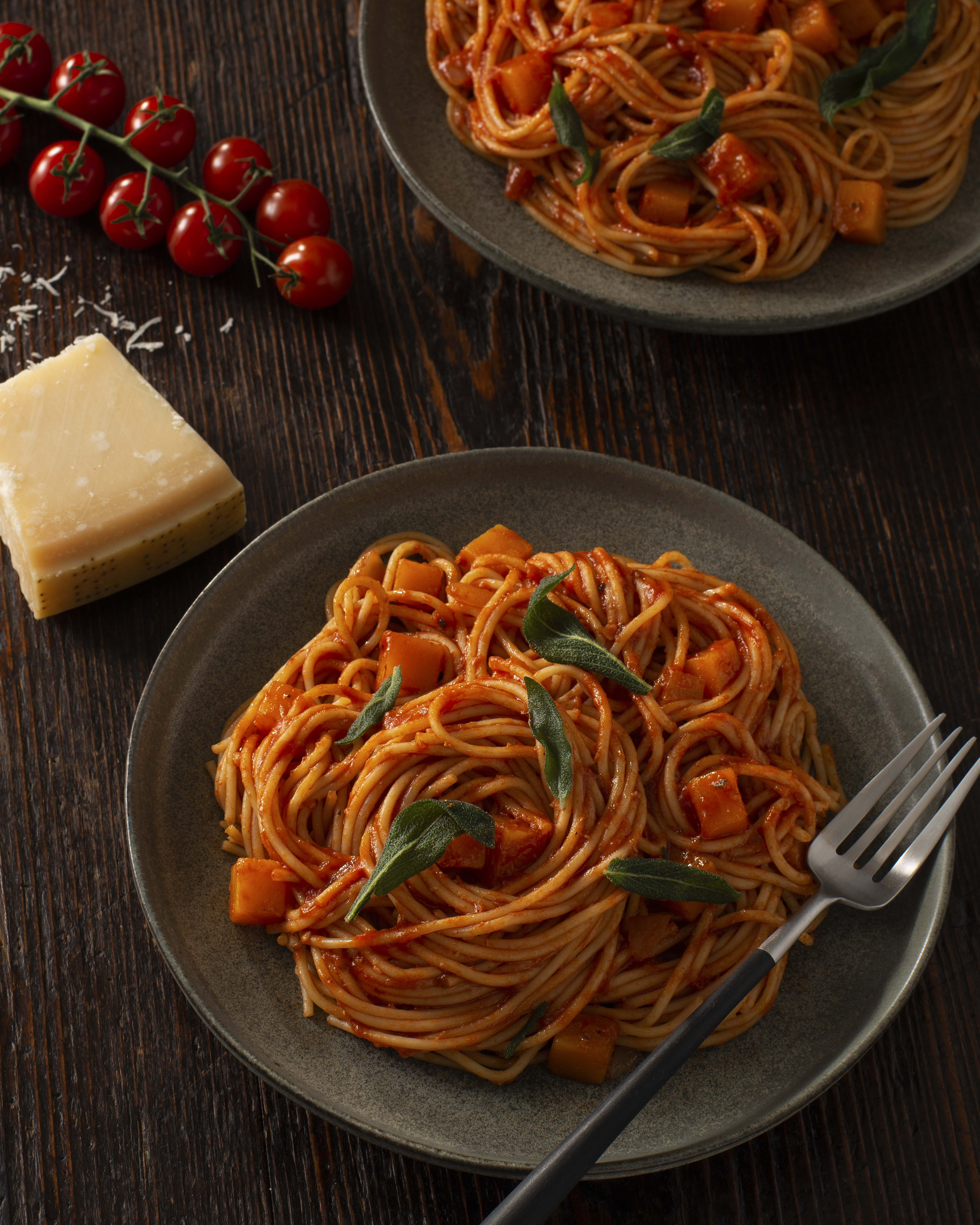 With comforting fall flavours, this quick and easy pasta delivers a satisfying meal any day of the week. 